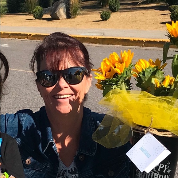 Get Notified When @Kasandra007 Goes Live! - Picture 4 of 12